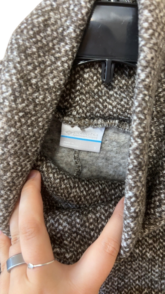 Columbia Sweater Small Brown and White