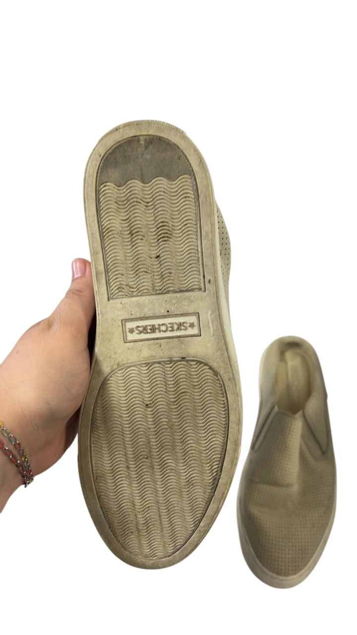 Skechers Sneakers 7.5 Beige