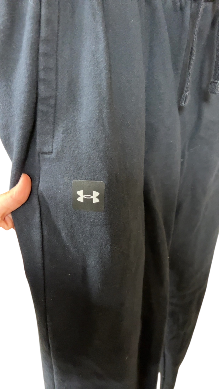 Under Armour Pants Medium Black