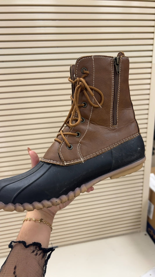 Boots 9 Brown and Black