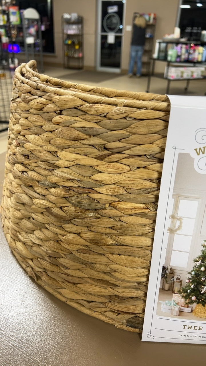 Wondershop Decor Tree Collar Natural Brown