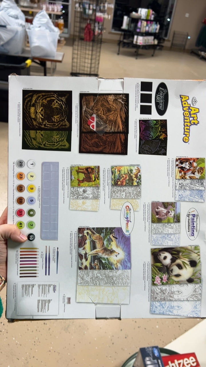 Art Avenue supplies