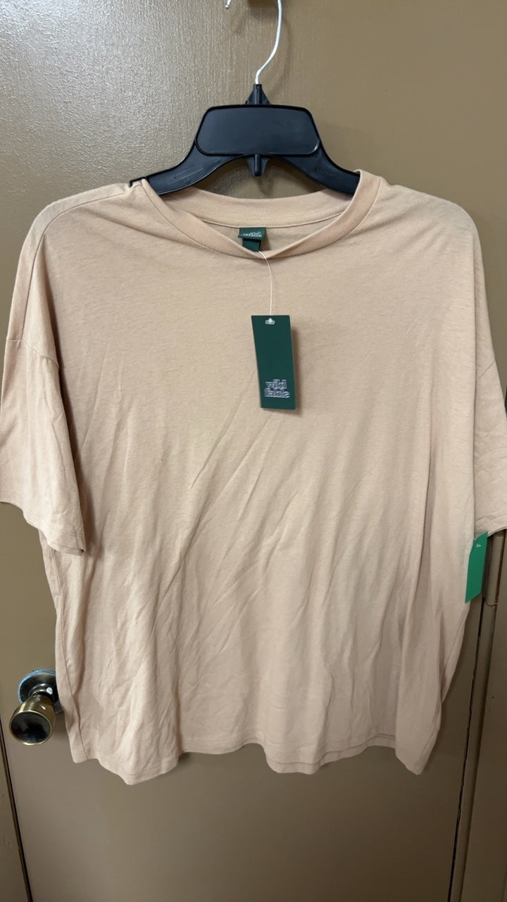 Wild Fable T-Shirt Medium