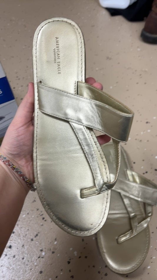 American Eagle Slippers 10 Gold