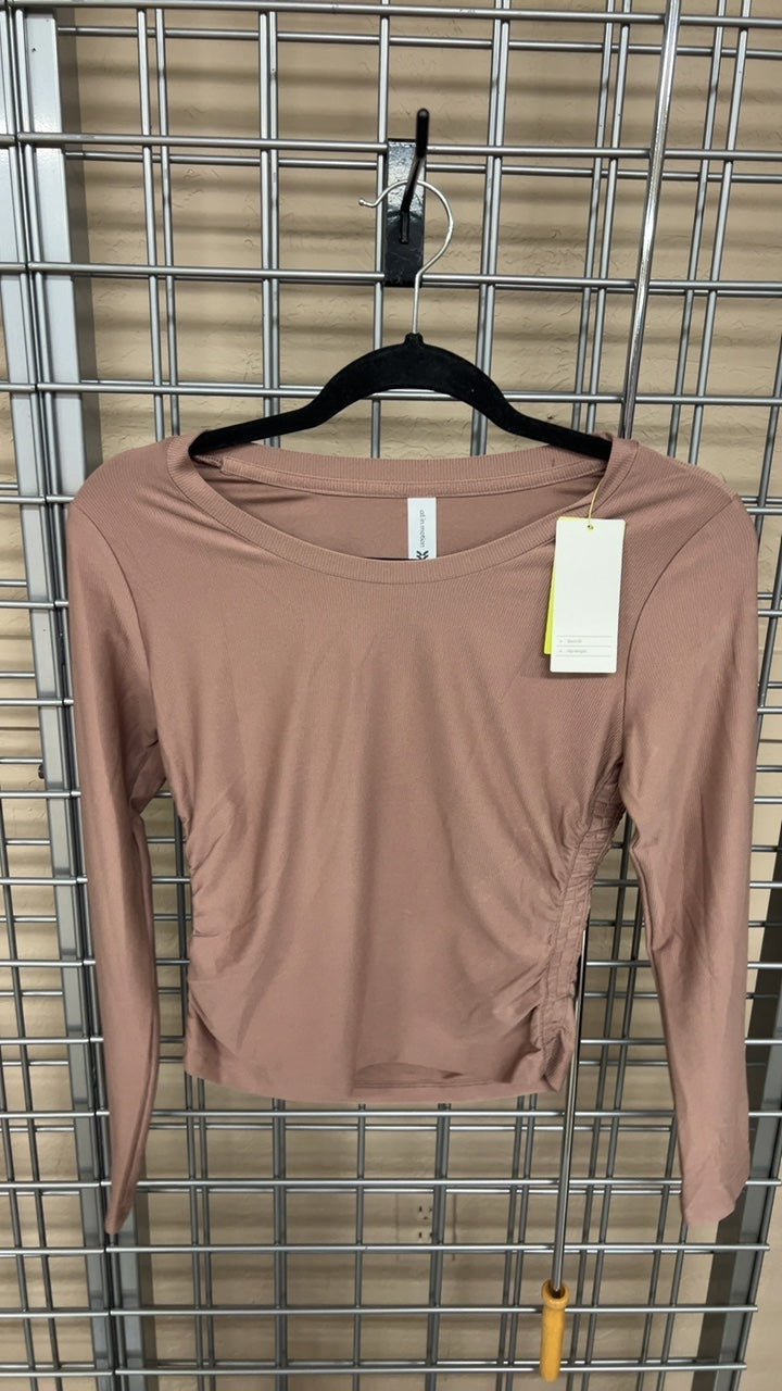 All in Motion Top XS