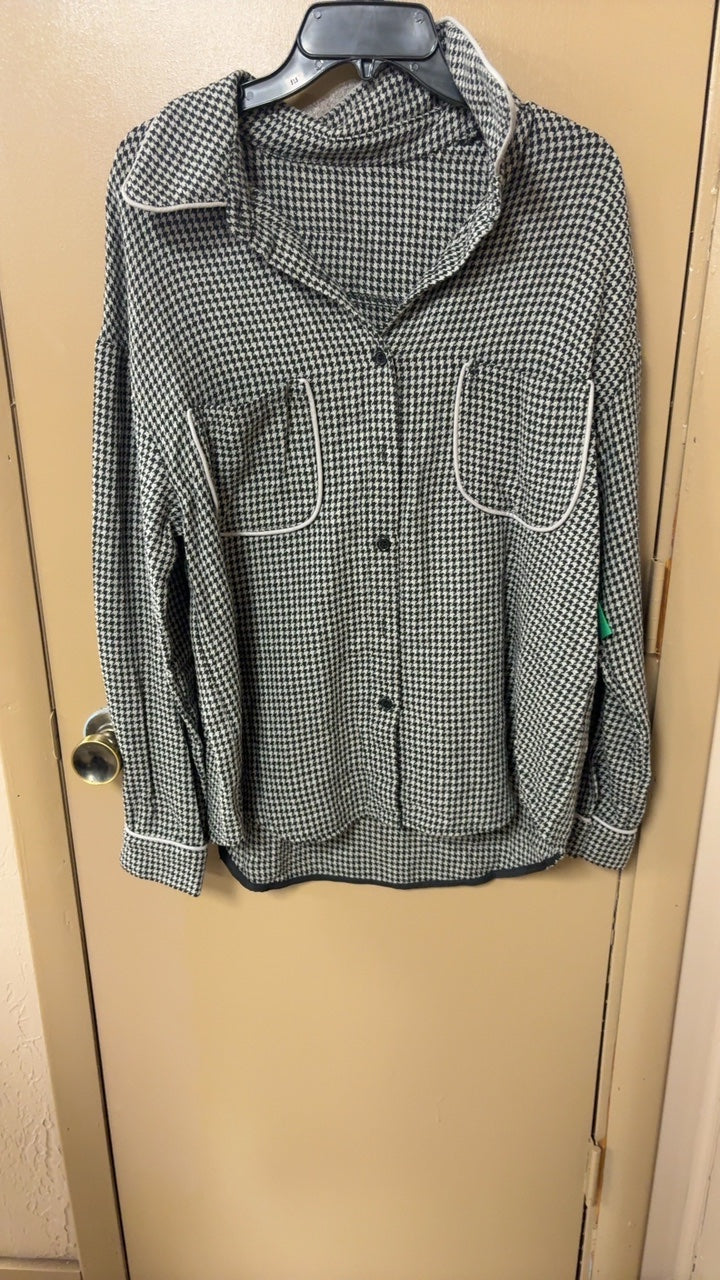 unknown Shirt Medium