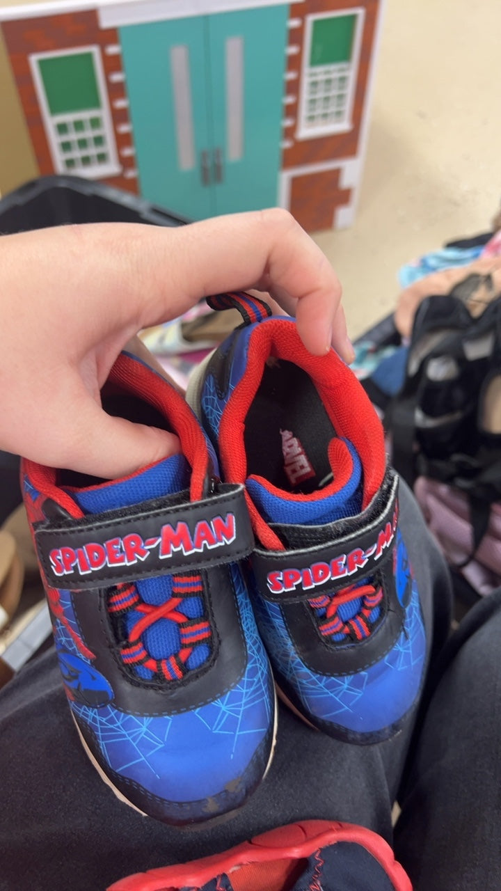 Spider-Man Sneakers Youth 8