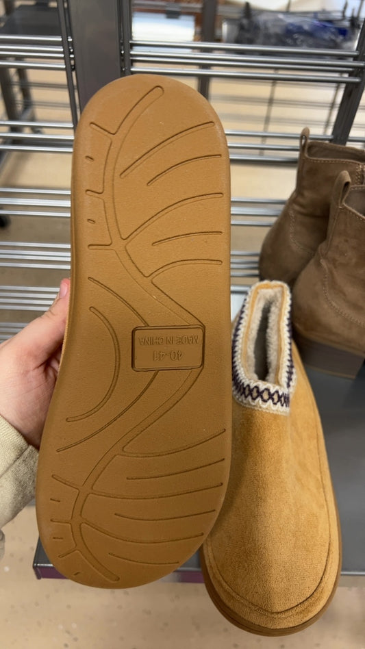 Slippers 9-10