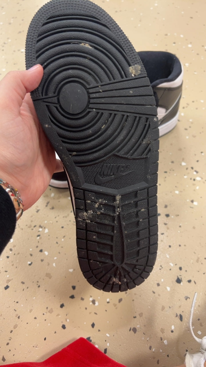 Nike Sneakers 9.5 Black
