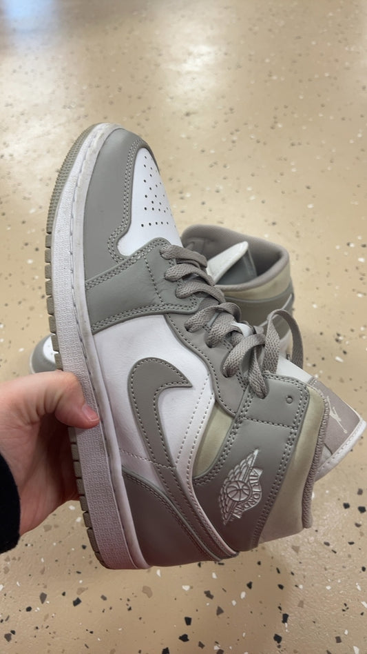 Nike Air Jordan Sneakers Mens 8 Gray