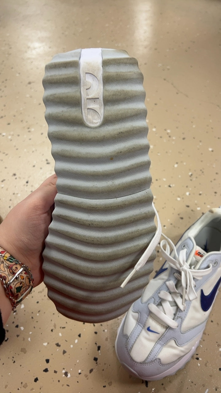Nike Sneakers 9