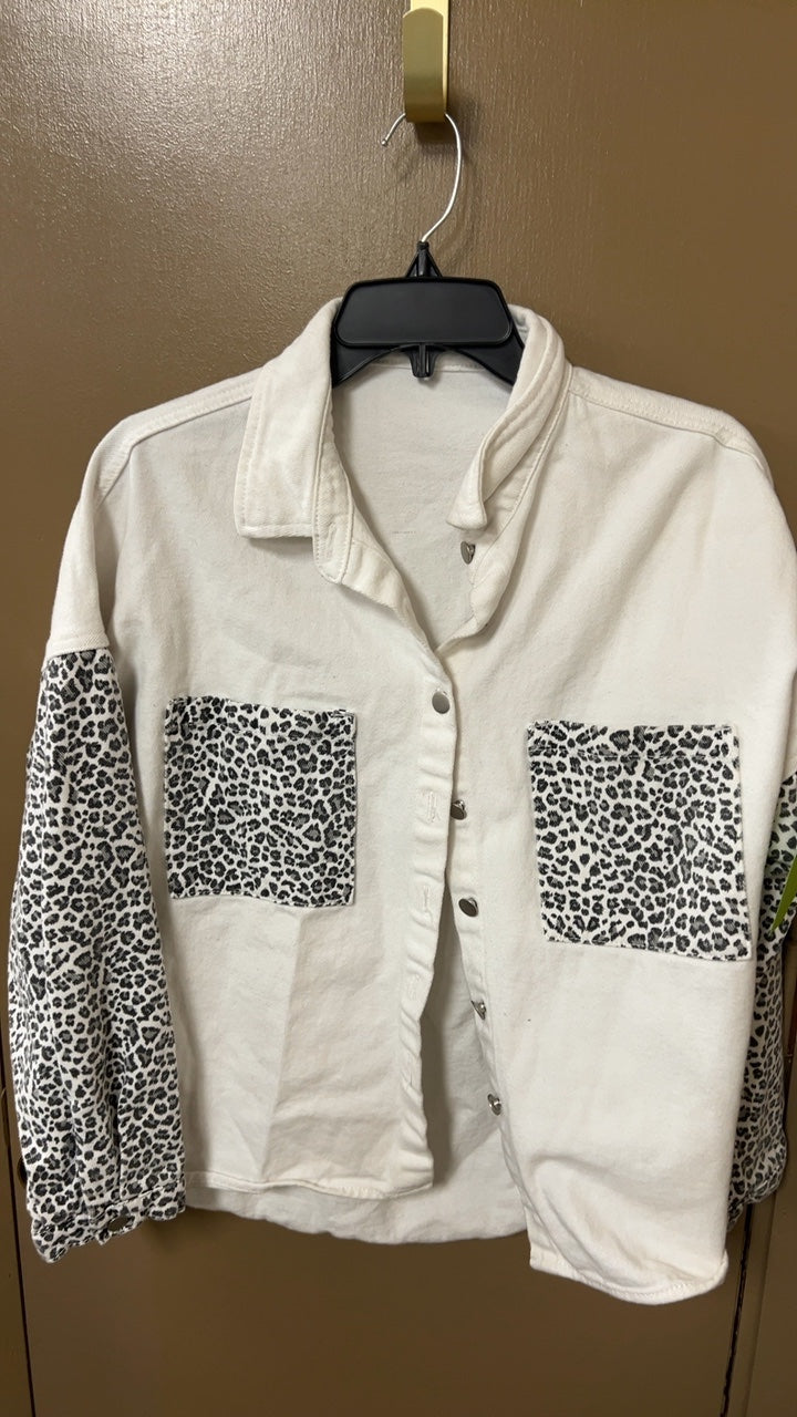 Boutique shacket Shirt Small