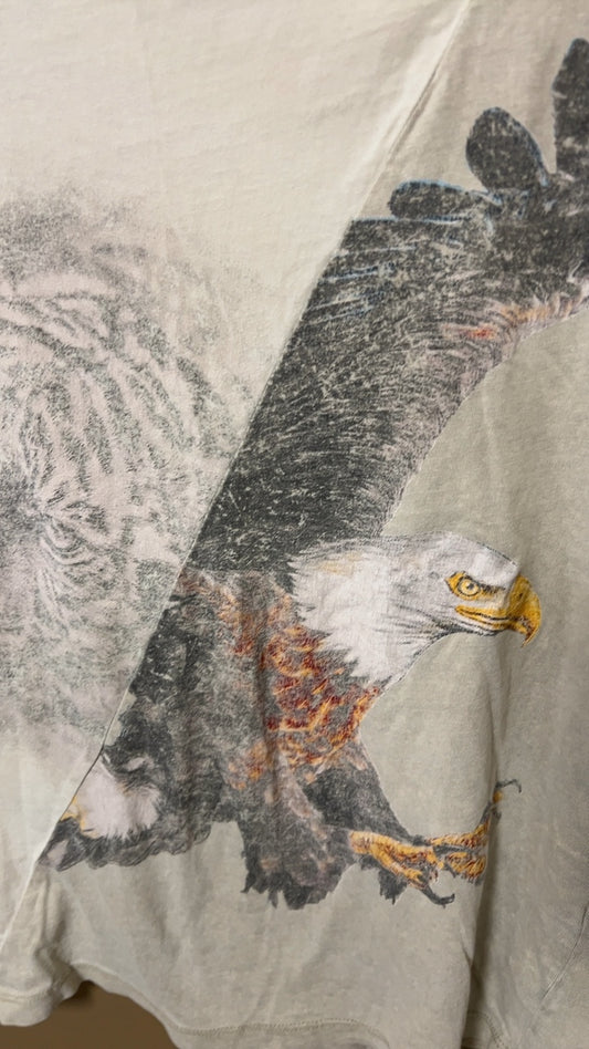 Forever 21 T-Shirt Medium