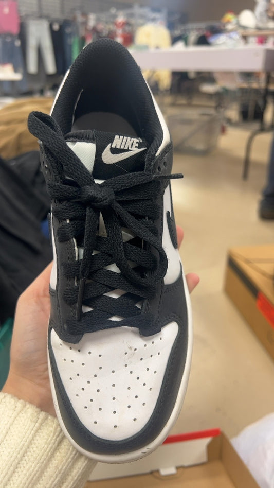Nike Sneakers Youth 4.5