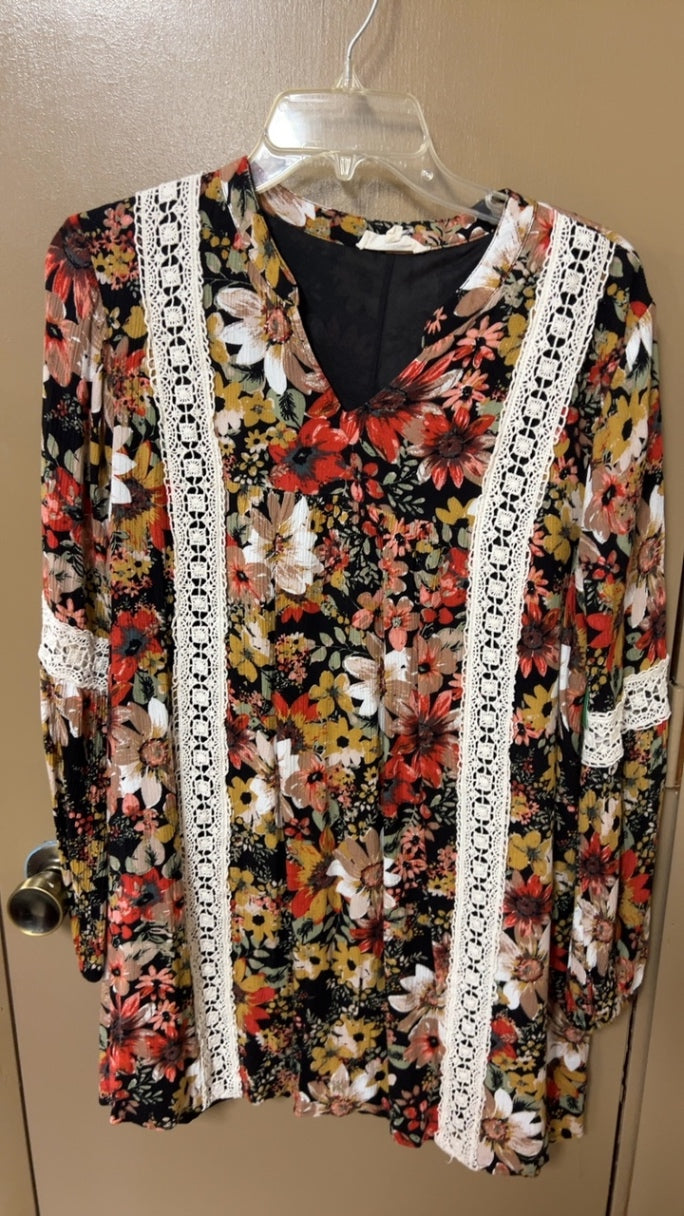 Boutique Tunic Top Large