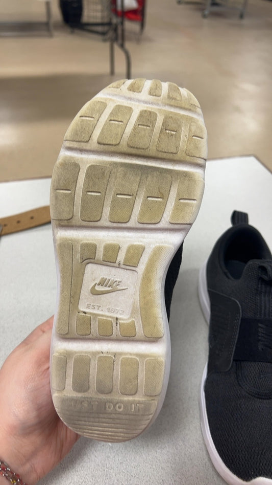 Nike Sneakers 6