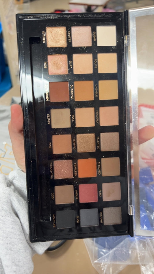 Profusion Makeup-Eyeshadow