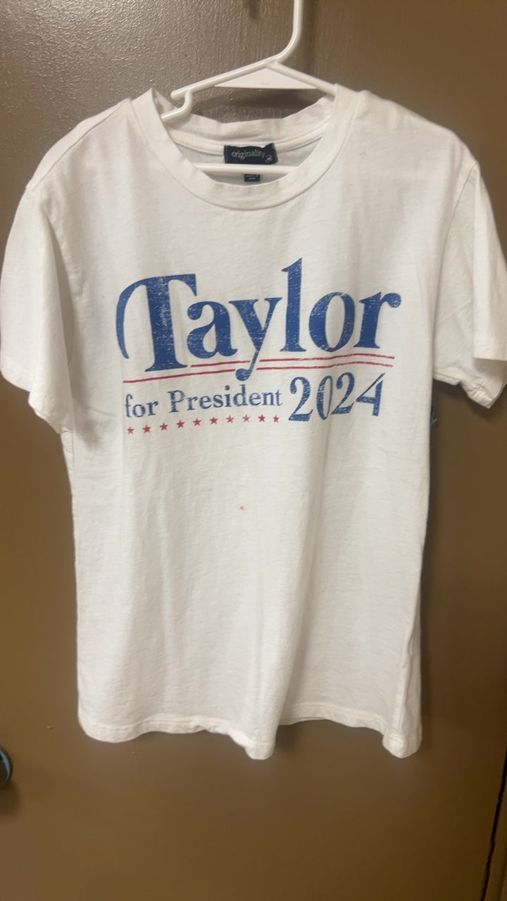 originality Taylor T-Shirt YOUTH MEDIUM