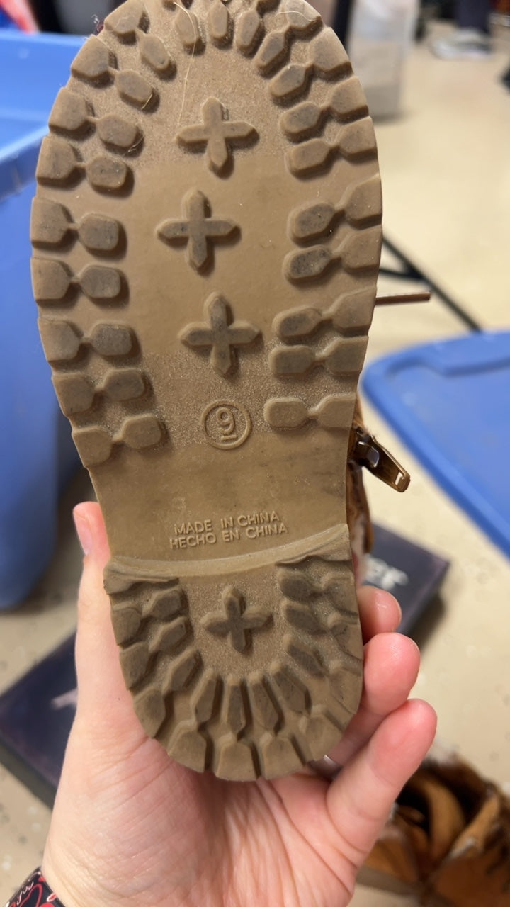Brown Boots Youth 9