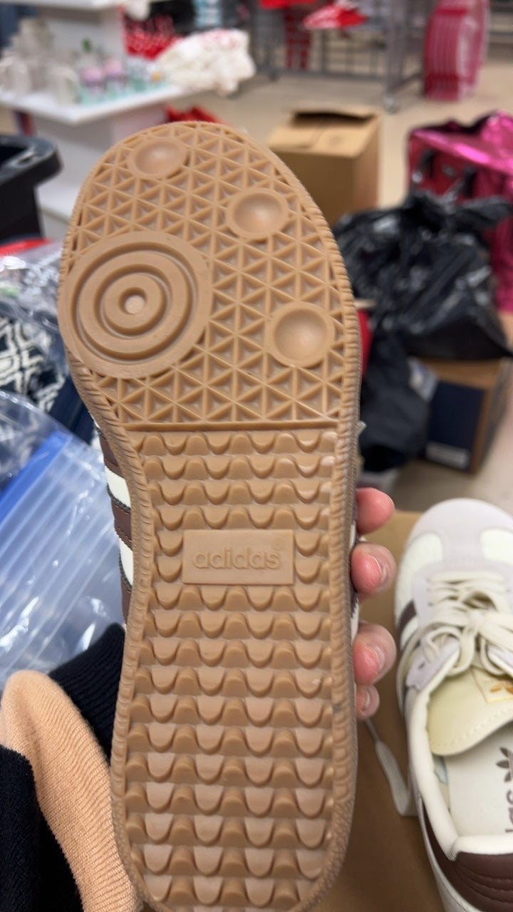 adidas Sneakers 9