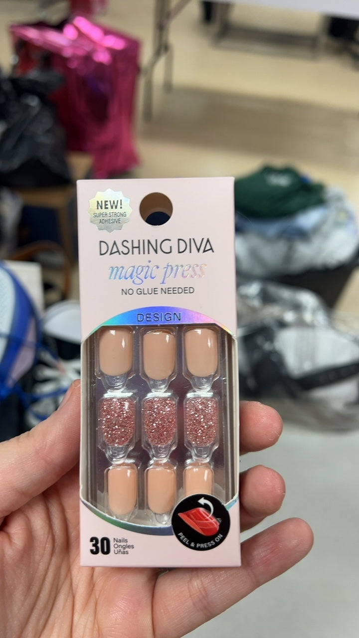 Dashing Diva Nails