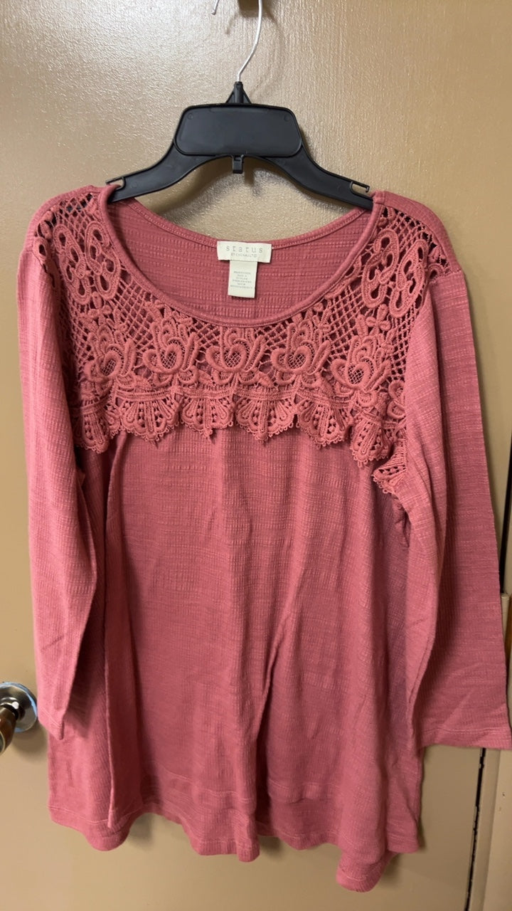 Status Sweater Large