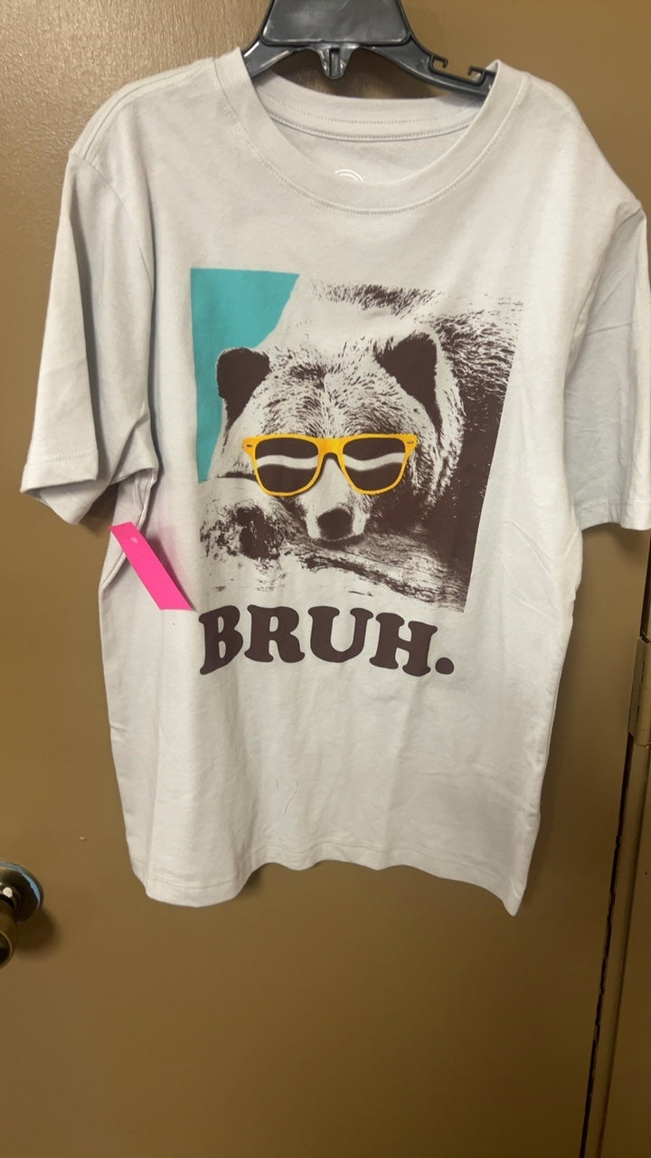 New T-Shirt Youth large