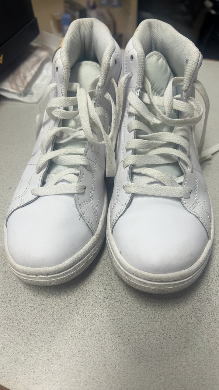 Nike Sneakers 6