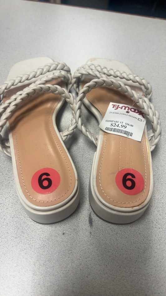 NWT Sandals 6