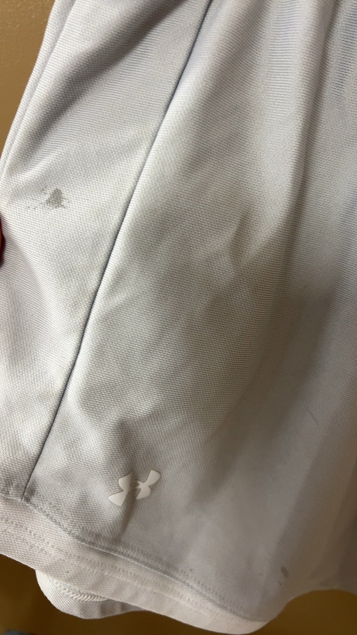 Under Armour Shorts Large(spot)