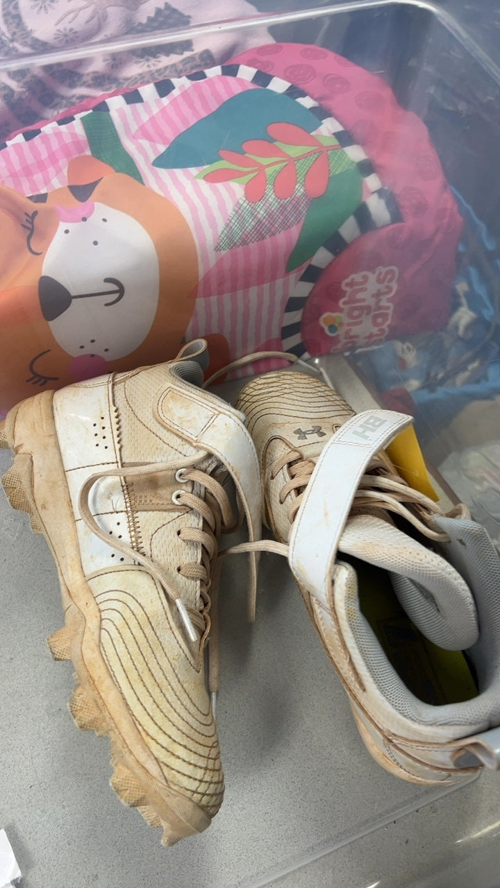 Under Armour Sneakers Youth 4