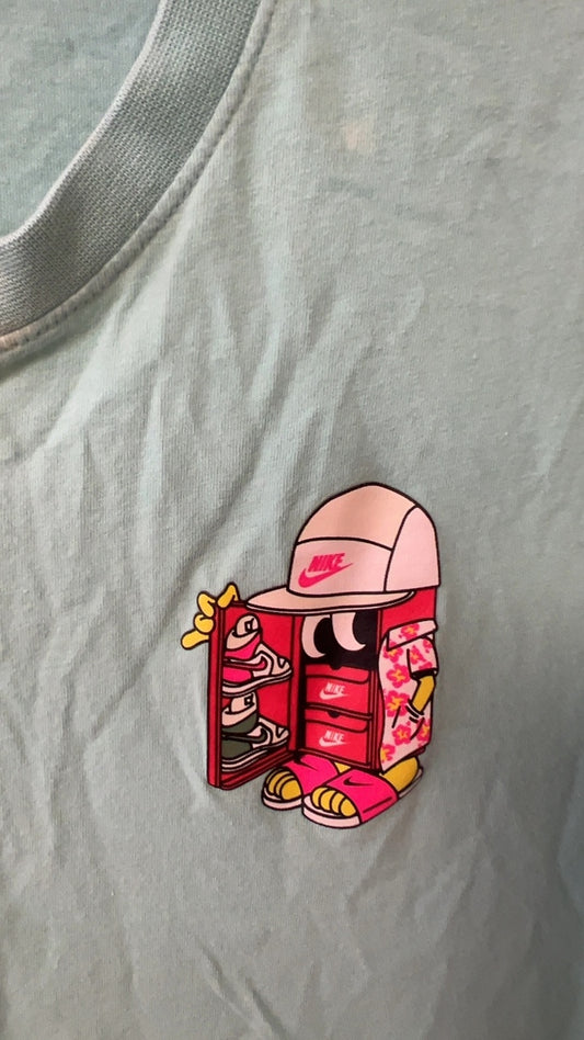 Nike T-Shirt MENS MEDIUM