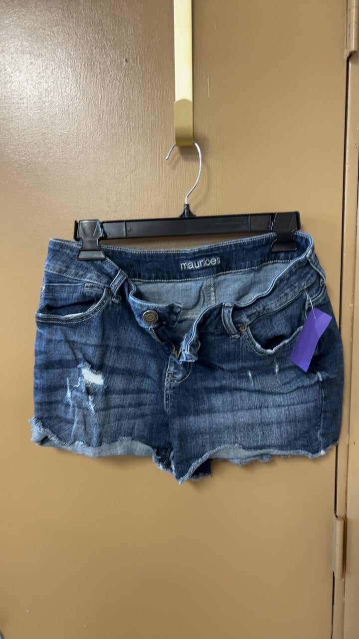 maurices Shorts Medium