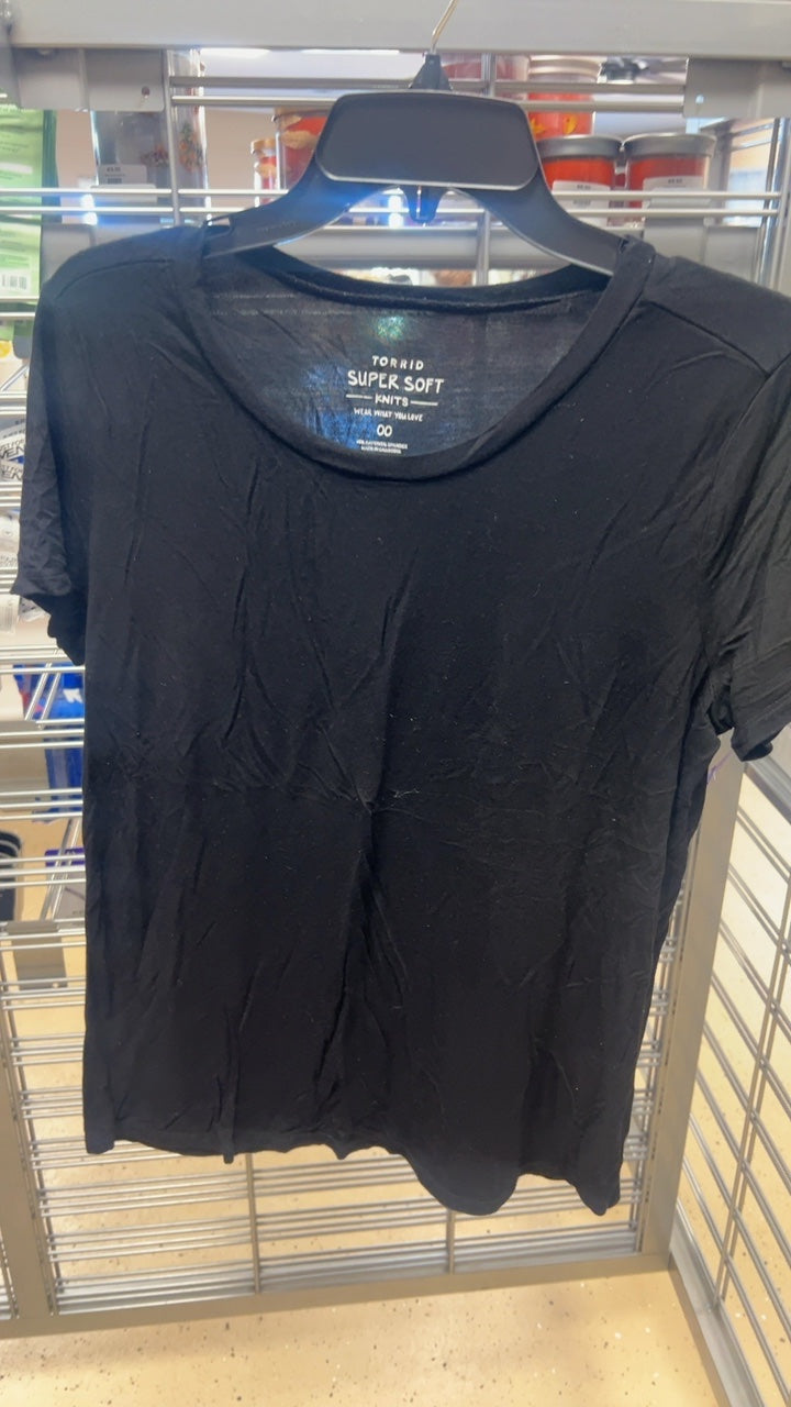 Torrid T-Shirt 00