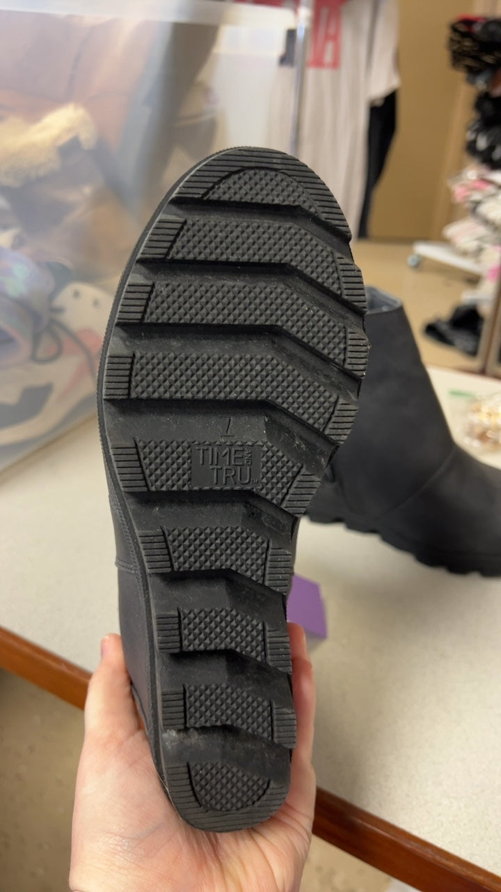 Black wedge Boots 7