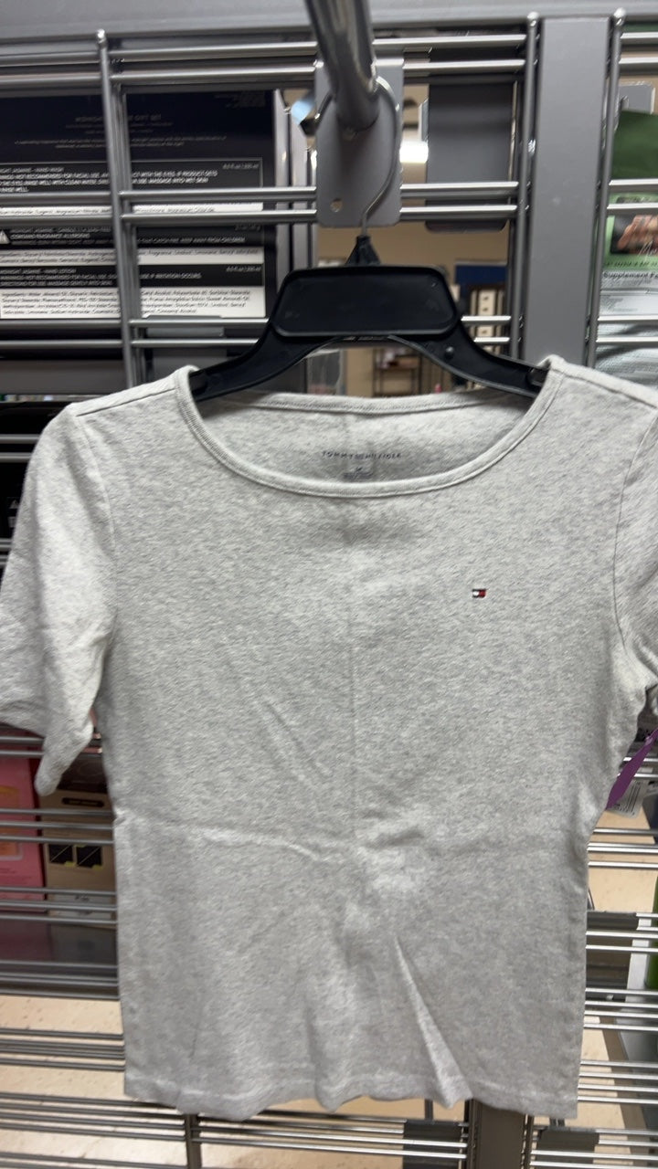 Tommy Hilfiger T-Shirt Small