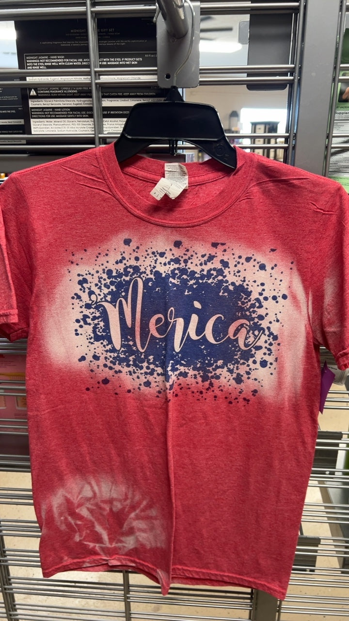 T-Shirt Small