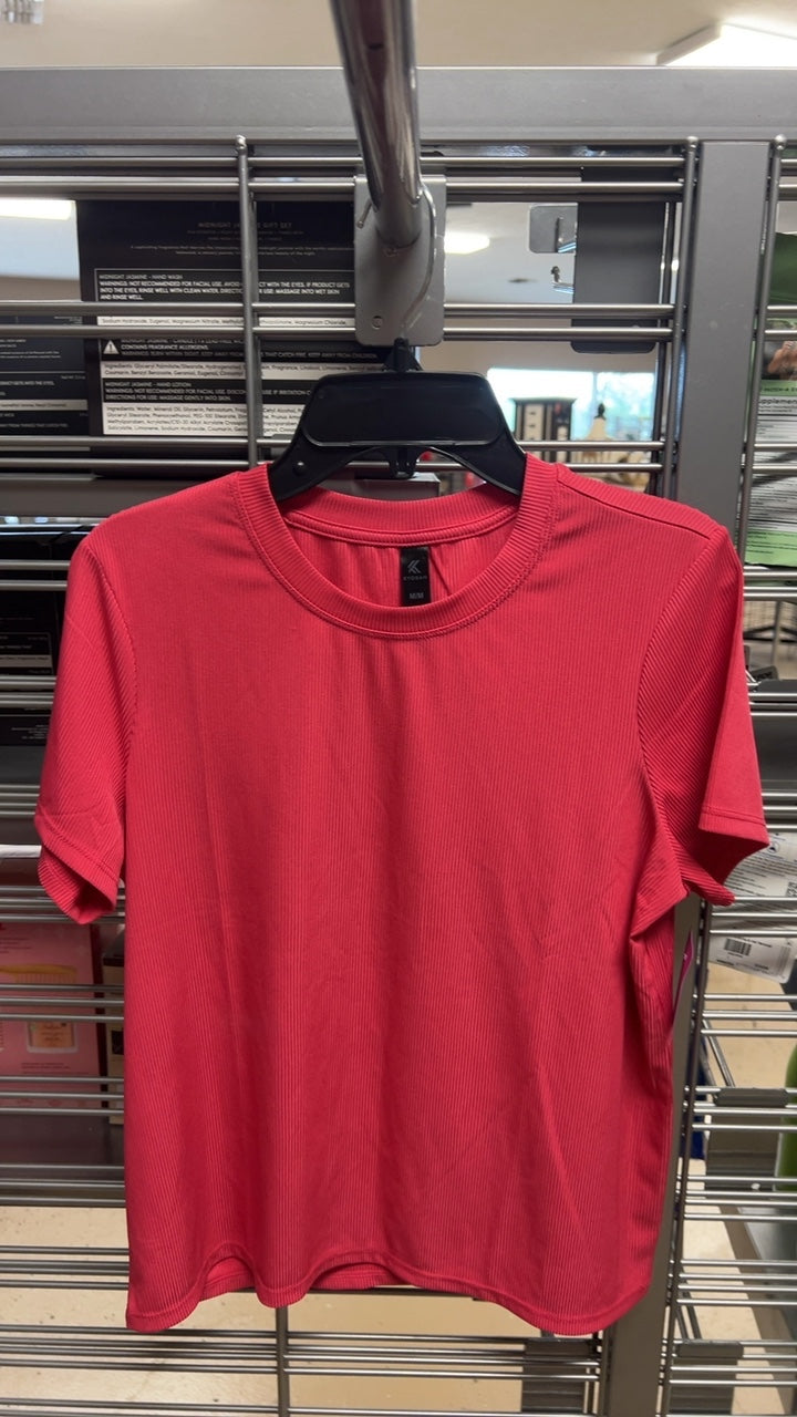 T-Shirt Medium