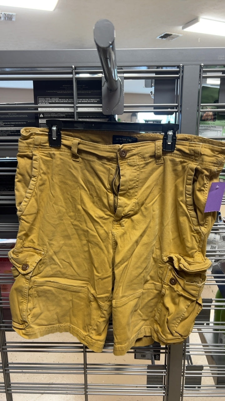 American Eagle Shorts Mens 38