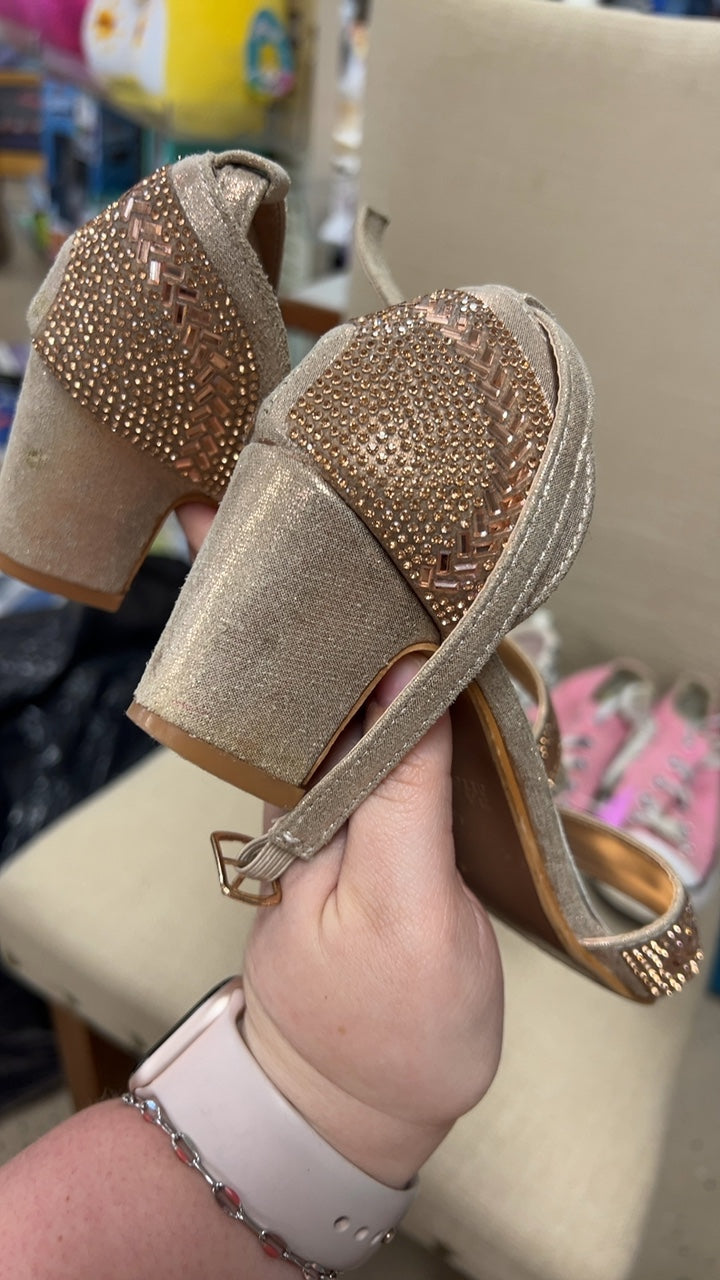 Sandals Youth 2