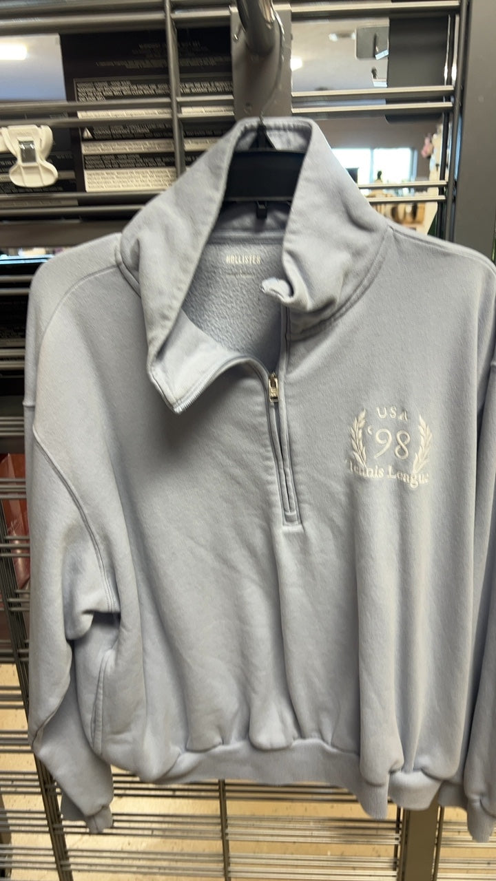Hollister Hoodie Large