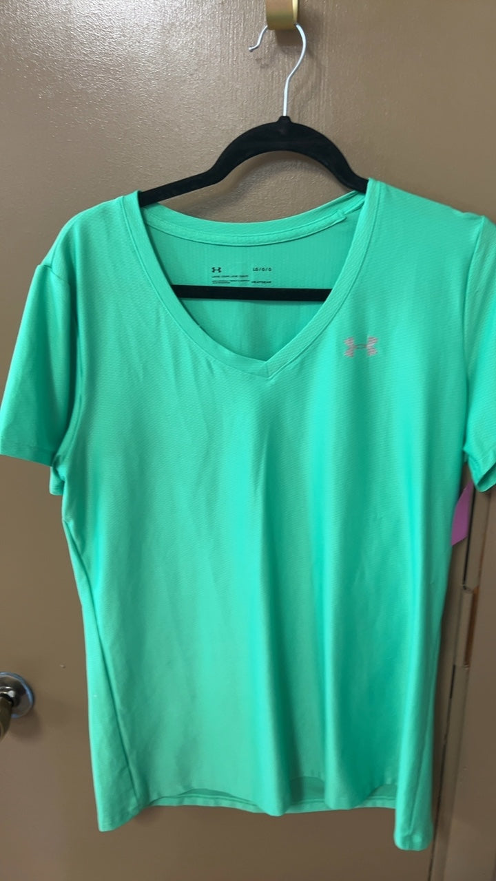 Under Armour T-Shirt Large
