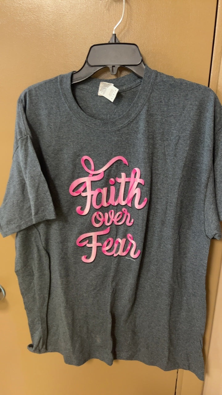 T-Shirt XL