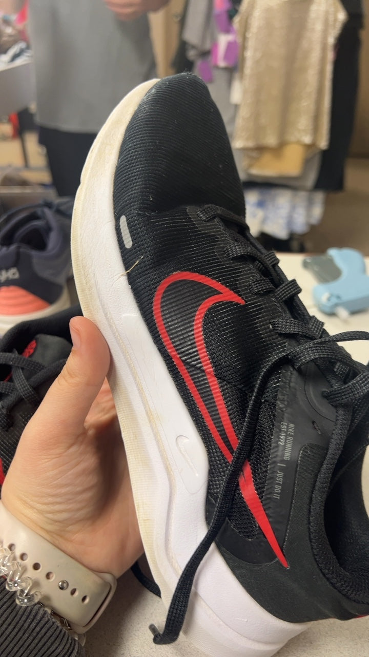 Nike Sneakers 8