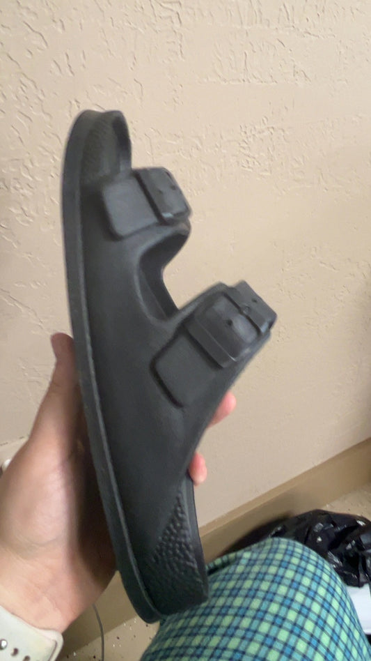 Sandals 8 black