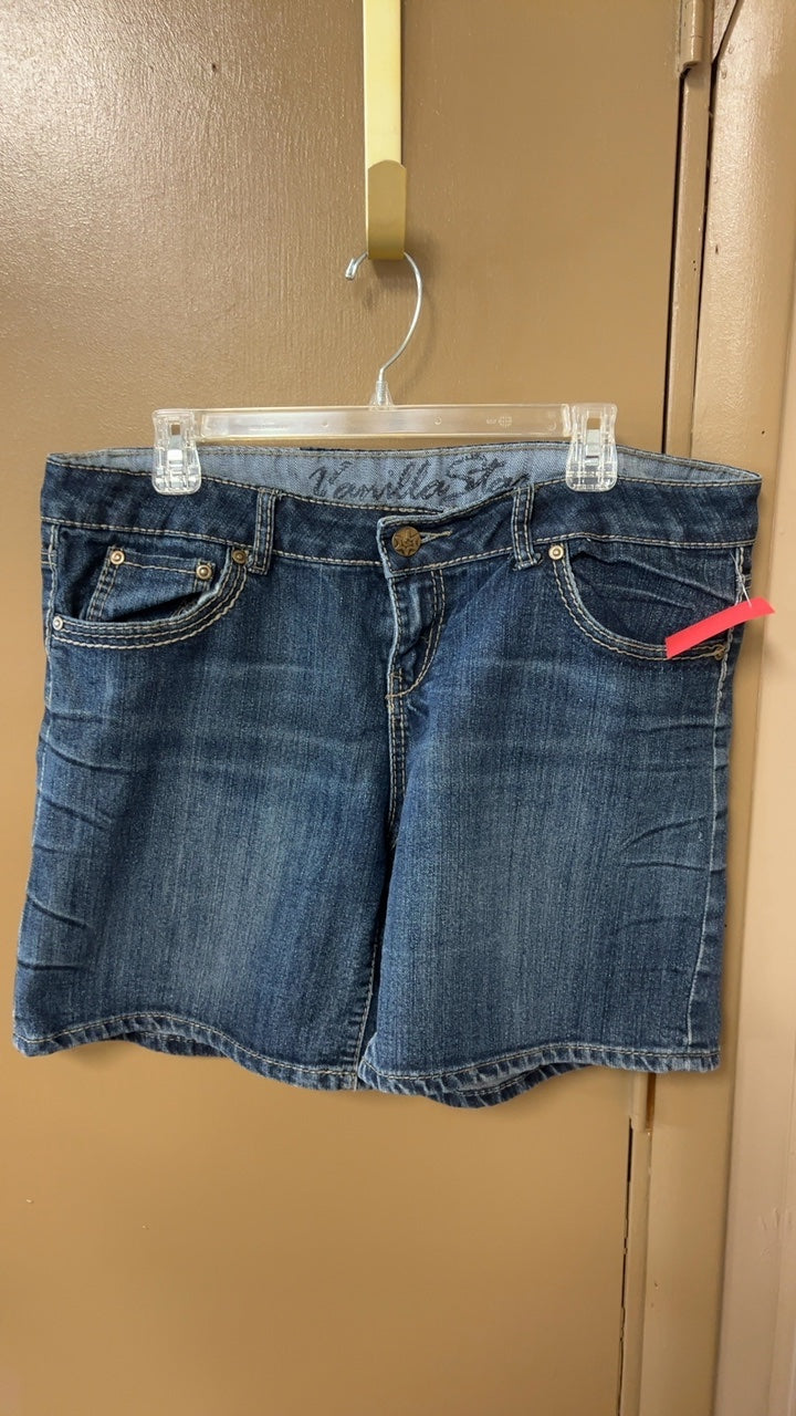 Vanilla Star Skirt 17