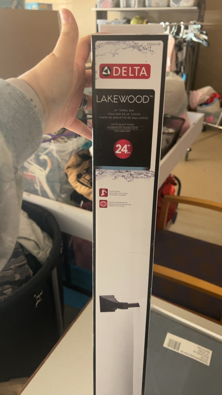 Delta Towel