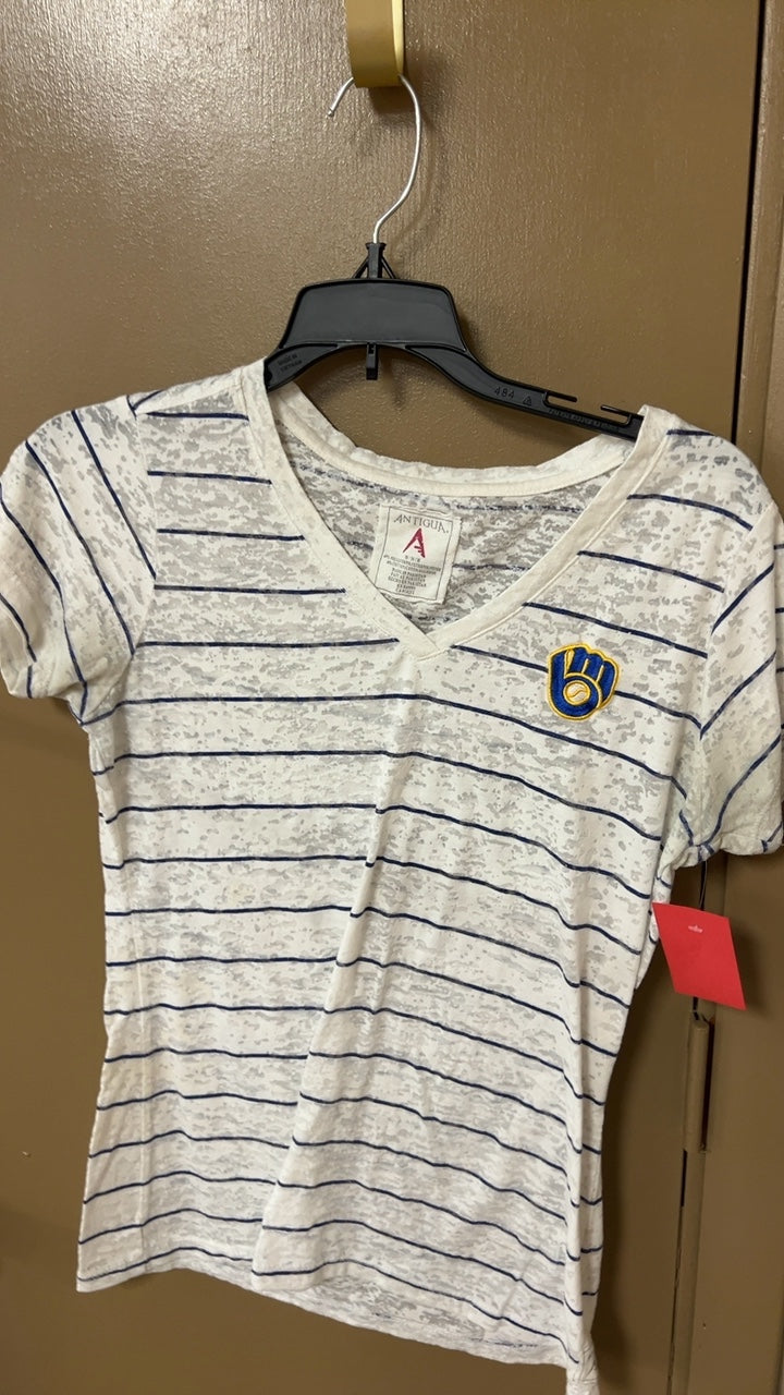 Antigua T-Shirt Medium