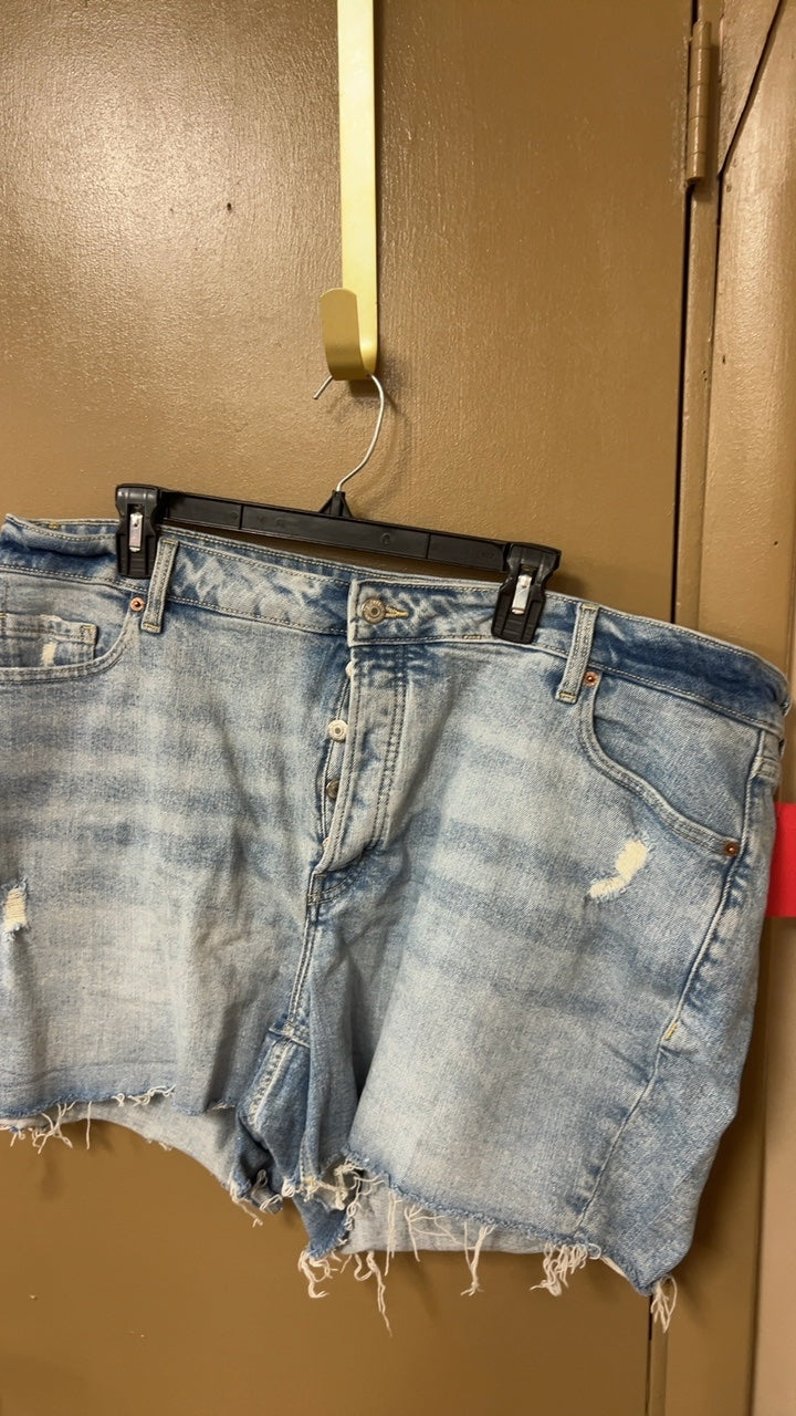 Old Navy Shorts 22
