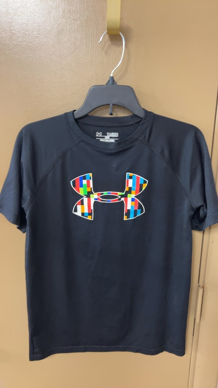 Under Armour T-Shirt YOUTH Medium